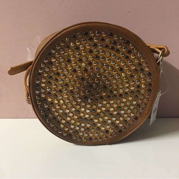 Francesca’s Street Level Brown Studded Circle Crossbody Bag NWT - Picture 9 of 10